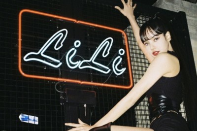 BLACKPINK Lisa'nın '0327: VOL.03' fotoğraf kitabı geri dönüştürülebilir malzemelerden yapılacak